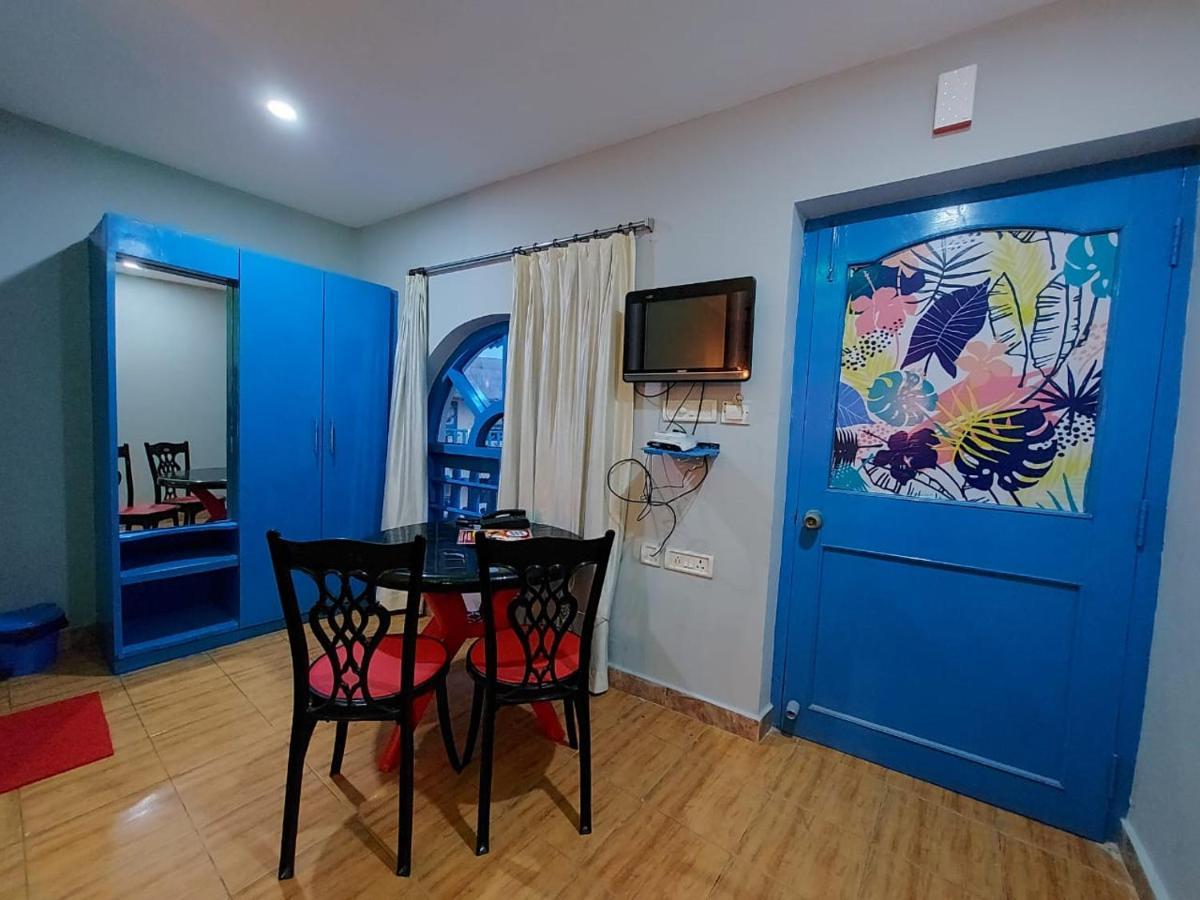 Megha Beach Resort - Sea View 만다르모니 외부 사진