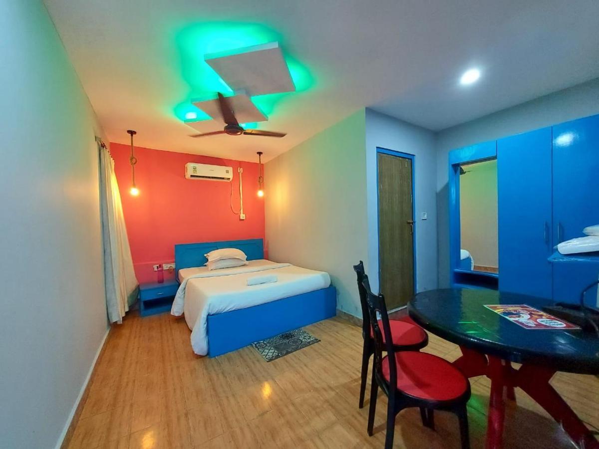 Megha Beach Resort - Sea View 만다르모니 외부 사진